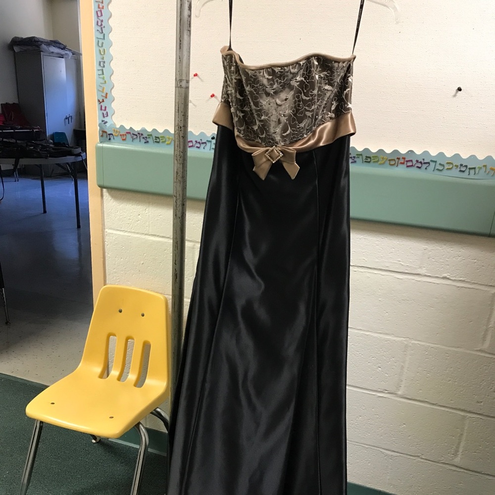 Formal gown